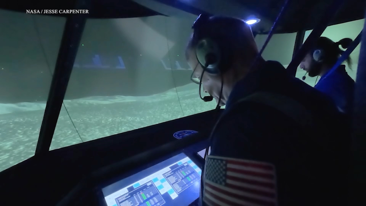 What's it like to land on the Moon? Inside the NASA simulator helping prepare for Artemis mission
— WABC-TV Eyewitness News (ABC7 NY)