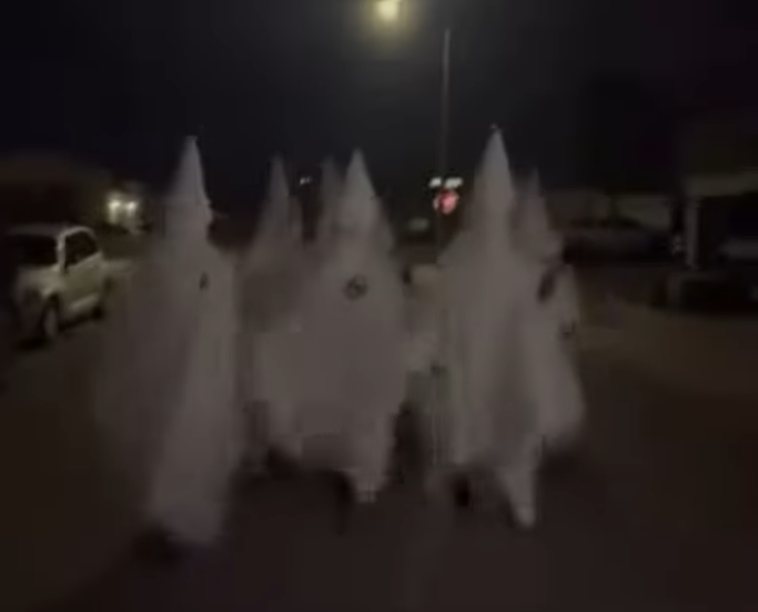 El Paso civil rights leaders, officials condemn youth in KKK robes and demand school action — East Hampton Schools news